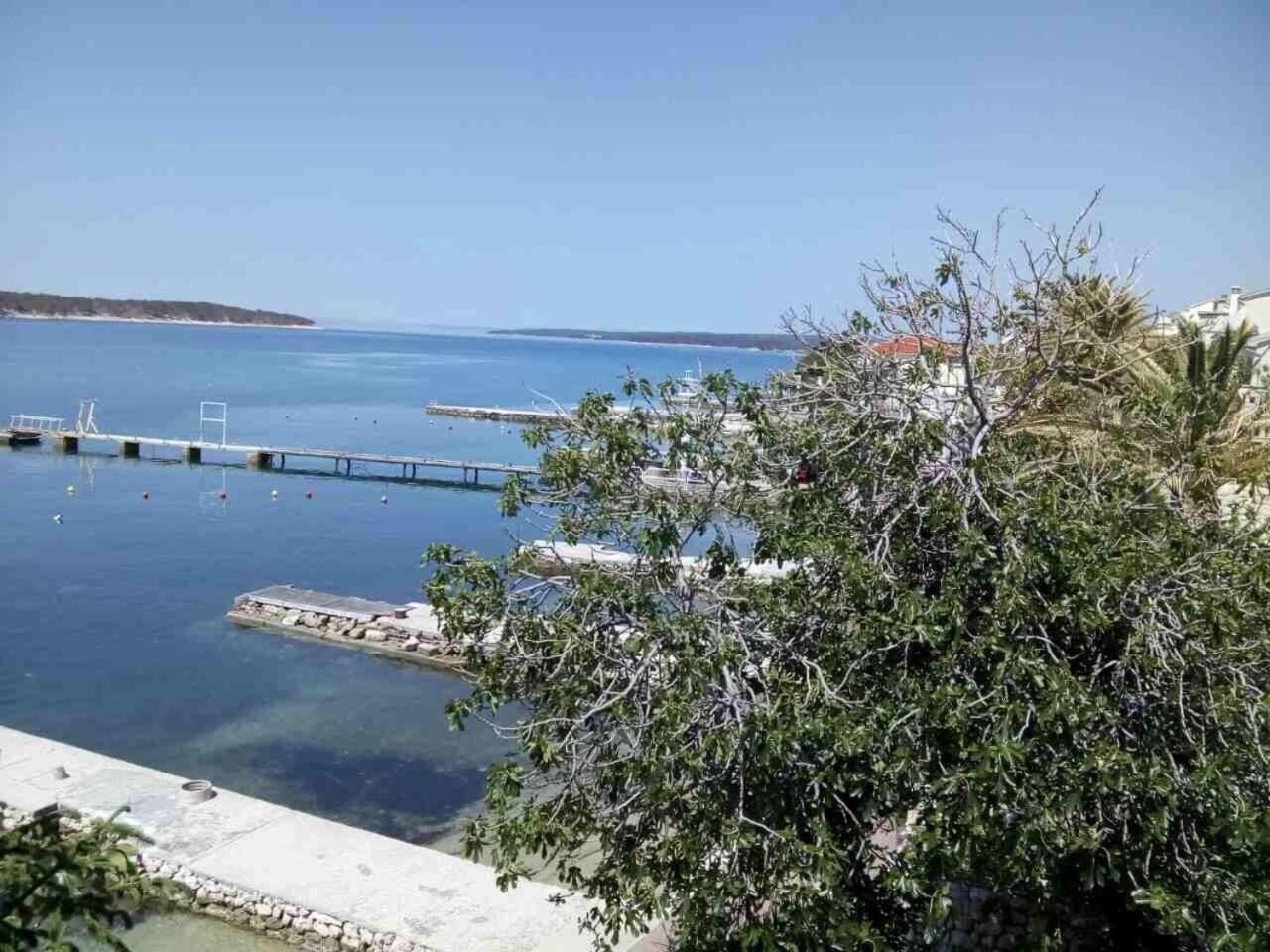 Apartments Petar - 6M From The Sea Barbat na Rabu المظهر الخارجي الصورة