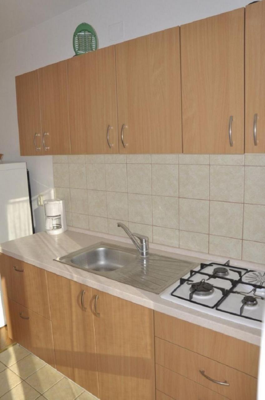 Apartments Petar - 6M From The Sea Barbat na Rabu المظهر الخارجي الصورة