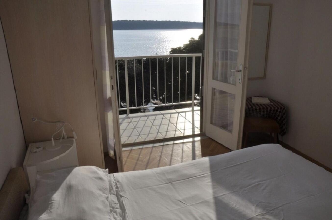 Apartments Petar - 6M From The Sea Barbat na Rabu المظهر الخارجي الصورة