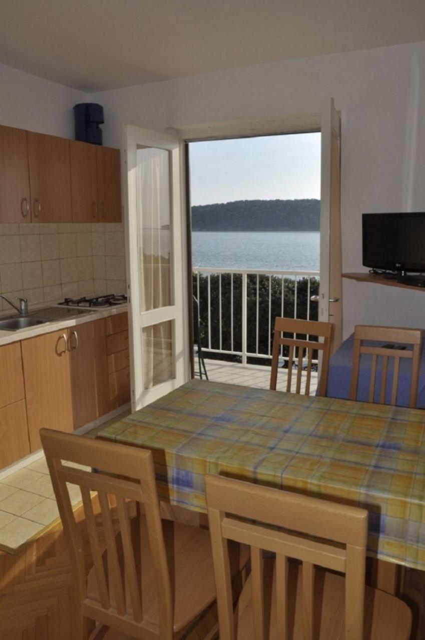 Apartments Petar - 6M From The Sea Barbat na Rabu المظهر الخارجي الصورة